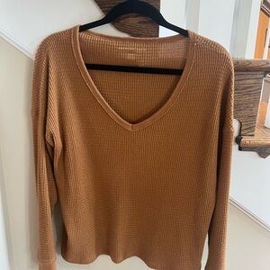 American Eagle Women’s S Tan V-Neck Sweater